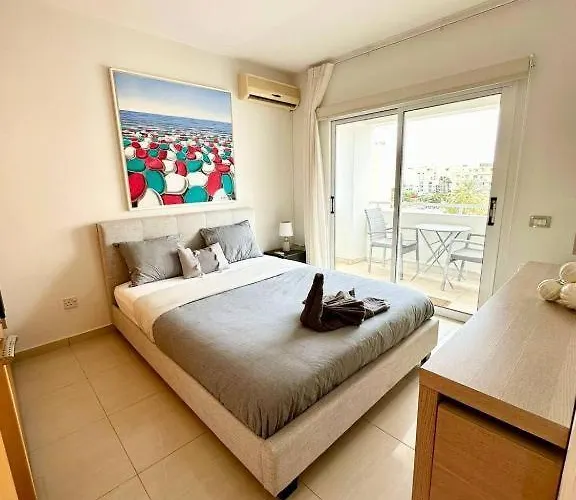 Апартаменты 2br Seaview In Prime Location 1 Min From Sea Ларнака