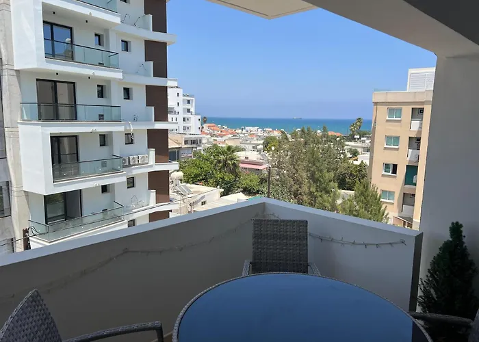 2br Seaview In Prime Location 1 Min From Sea Apartament Larnaca