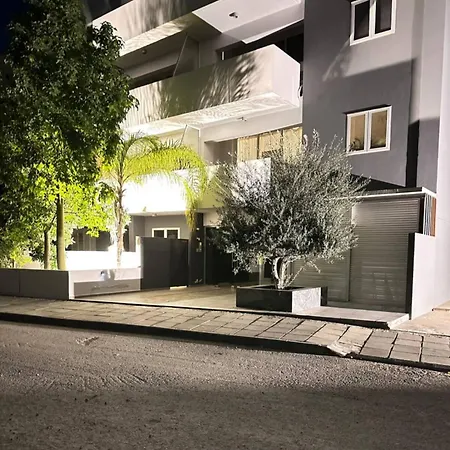 2br Seaview In Prime Location 1 Min From Sea شقة لارنكا