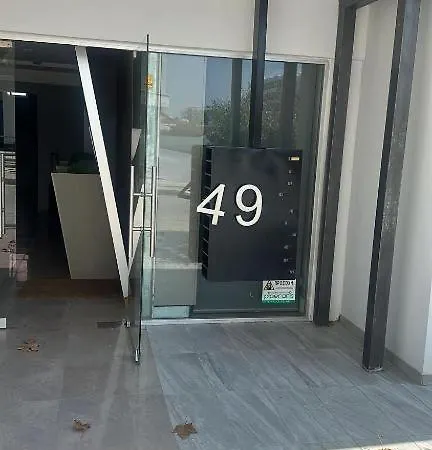 2br Seaview In Prime Location 1 Min From Sea Ларнака