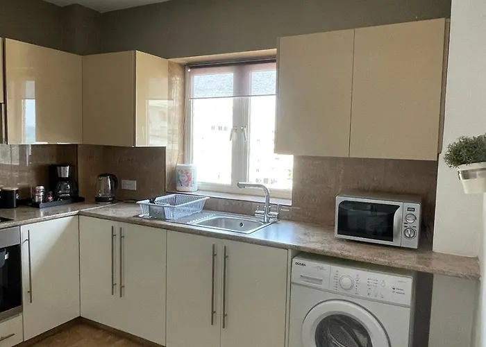 2br Seaview In Prime Location 1 Min From Sea Apartament Larnaca