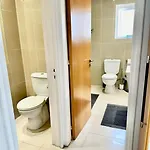 Apartament 2br Seaview In Prime Location 1 Min From Sea Larnaca